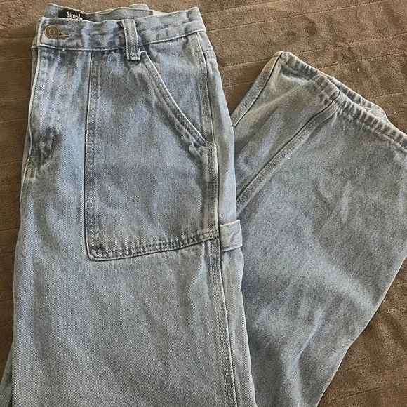 Straight Leg Women's Jeans in Light Blue - Picture 1 of 5